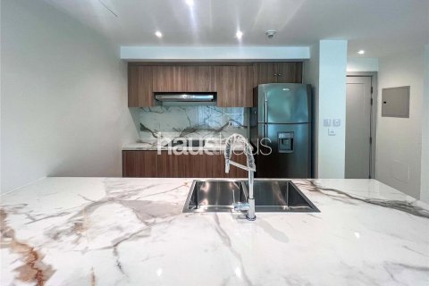Apartment in Greens, Dubai 1 bedroom, 69 sq.m. № 44501 - photo 3