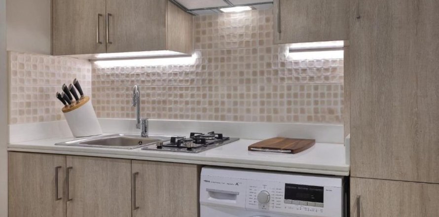 Апартаменты в отеле в Пальме Джумейре, Дубай, студия, 32.9м², № 60531