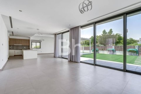 Villa en Dubai Hills Estate, Dubai, 5 dormitorios, 418 m², № 57928 - foto 2