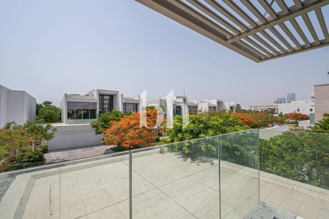 Villa en Mohammed Bin Rashid City, Dubai, 4 dormitorios, 700 m², № 57925 - foto 7