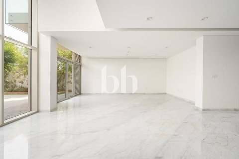 Villa en Mohammed Bin Rashid City, Dubai, 4 dormitorios, 700 m², № 57925 - foto 11