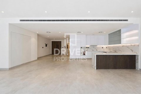 Townhouse in Dubai Land, Dubai 3 bedrooms, 232.63 sq.m. № 138784 - photo 17