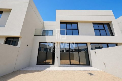 Adosado en Dubai Land, Dubai, 3 dormitorios, 232.72 m², № 138782 - foto 19