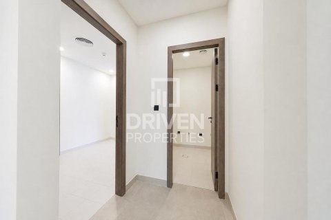 Adosado en Dubai Land, Dubai, 3 dormitorios, 232.72 m², № 138782 - foto 13