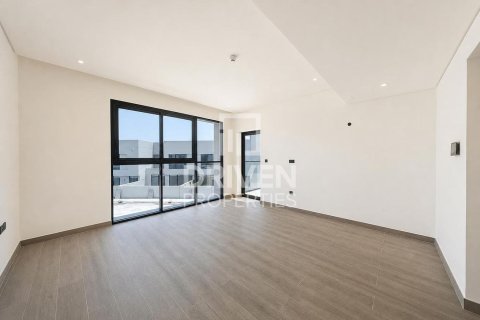 Adosado en Dubai Land, Dubai, 3 dormitorios, 232.72 m², № 138782 - foto 5