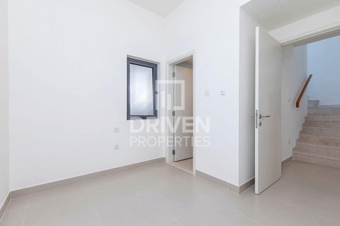 Townhouse in Maple at Dubai Hills Estate, Dubai Hills Estate, Dubai 4 bedrooms, 291.07 sq.m. № 138781 - photo 3