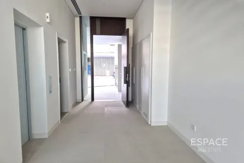 Купить таунхаус в Nadd Al Sheba, Дубай: 3 спальни, 168м², № 61863 - фото 5