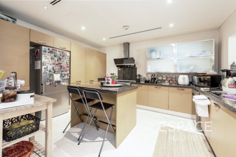 Купить таунхаус в Al Furjan, Дубай: 3 спальни, 262м², № 61866 - фото 3