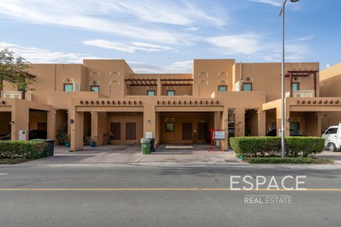 Купить таунхаус в Al Furjan, Дубай: 3 спальни, 262м², № 61866 - фото 16