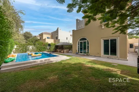 Villa en Victory Heights, Dubai Sports City, Dubai, 5 dormitorios, 357 m², № 61855 - foto 17