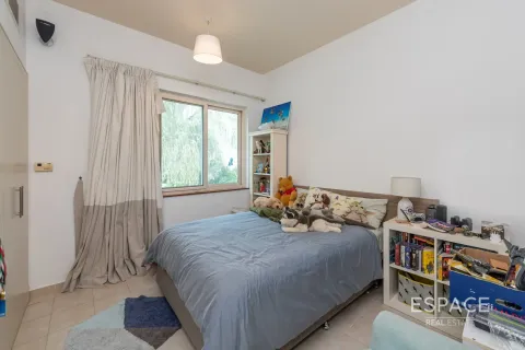 Villa en Victory Heights, Dubai Sports City, Dubai, 5 dormitorios, 357 m², № 61855 - foto 11