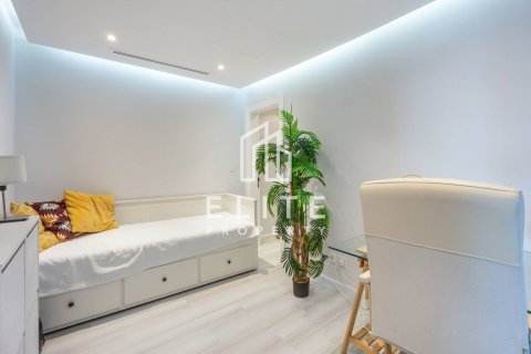 Apartment in Business Bay, Dubai 2 bedrooms, 145 sq.m. № 141248 - photo 8