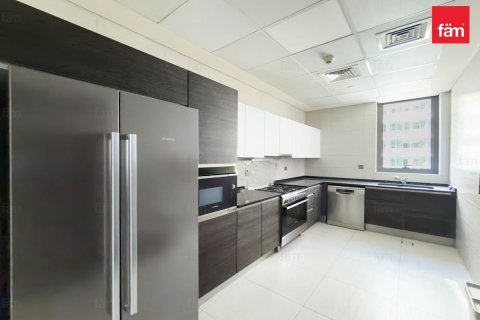 Apartment in Downtown Dubai (Downtown Burj Dubai), Dubai 1 bedroom, 91.2 sq.m. № 109493 - photo 6