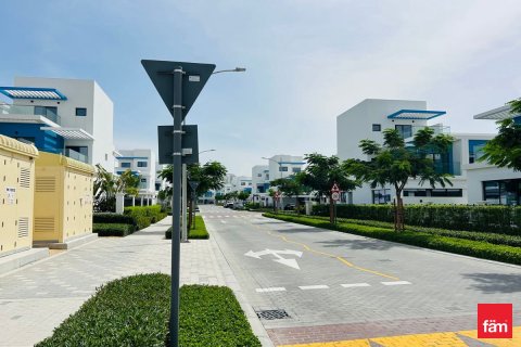 Adosado en Dubai, 4 dormitorios, 144 m², № 109490 - foto 14