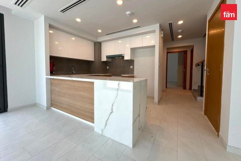 فيلا في دبي 4 غرف نوم, 245.1 م² رقم 122013 - صورة 2