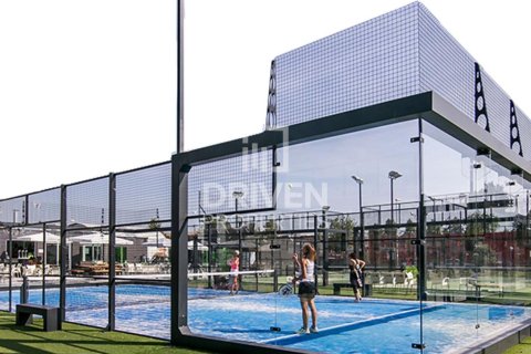 Apartment in Dubai Residence Complex, Dubai 2 bedrooms, 88.26 sq.m. № 126603 - photo 12