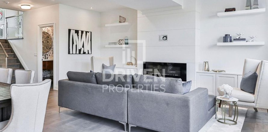 Apartment in Dubai Residence Complex, Dubai 2 bedrooms, 88.26 sq.m. № 126603