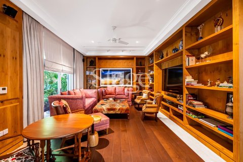 Villa en Dubai Hills, Dubai Hills Estate, Dubai, 5 dormitorios, 1088 m², № 63156 - foto 9