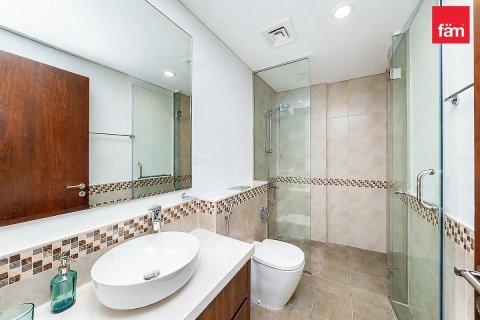 Apartment in Business Bay, Dubai 2 bedrooms, 84.4 sq.m. № 106112 - photo 10