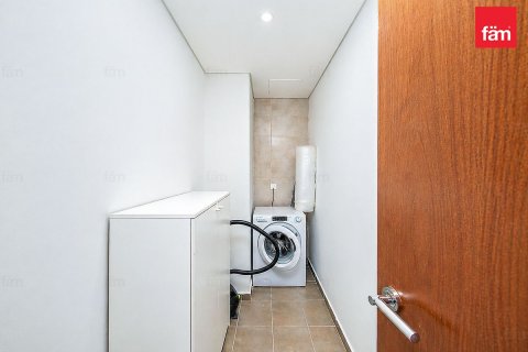 Apartment in Business Bay, Dubai 2 bedrooms, 84.4 sq.m. № 106112 - photo 11