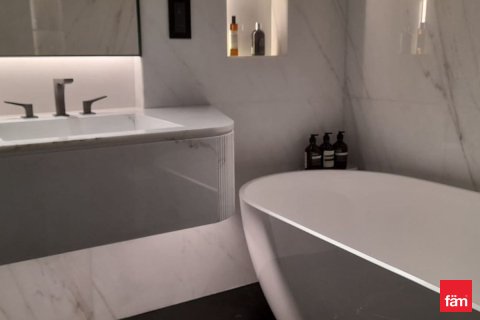Appartement à Business Bay, Dubai, 3 chambres, 248.1 m², № 106111 - photo 7