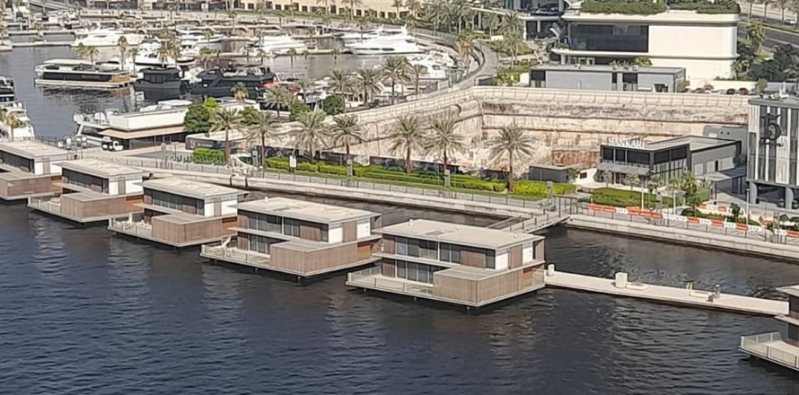 Appartement à Business Bay, Dubai, 3 chambres, 248.1 m², № 106111