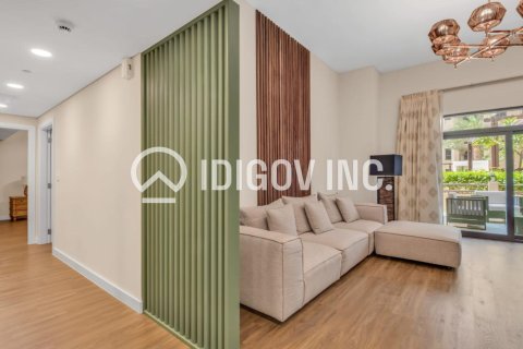 Купить квартиру в Madinat Jumeirah Living, Умм-Сукейм, Дубай: 2 спальни, 128м², № 38210 - фото 7