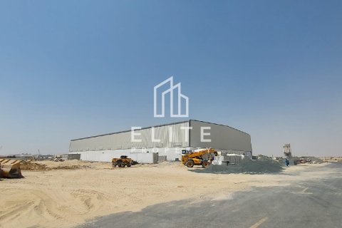 Warehouse in Dubai 5331 sq.m. № 37172 - photo 8