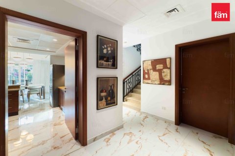 Villa à Dubai, 4 chambres, 266.1 m², № 112798 - photo 21