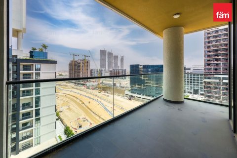 Apartment in Dubai 4 bedrooms, 218.6 sq.m. № 124370 - photo 5