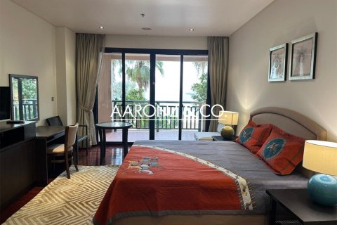 Apartment in Palm Jumeirah, Dubai 2 bedrooms, 162 sq.m. № 78353 - photo 6