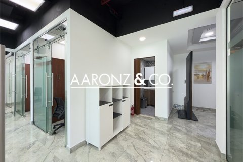 Office in Business Bay, Dubai 104.7 sq.m. № 78351 - photo 4