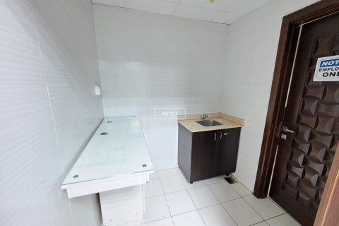 Office in Business Bay, Dubai 89.1 sq.m. № 20984 - photo 11