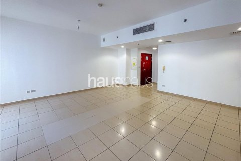 Apartment in Shams, Jumeirah Beach Residence, Dubai 3 bedrooms, 185 sq.m. № 44994 - photo 4