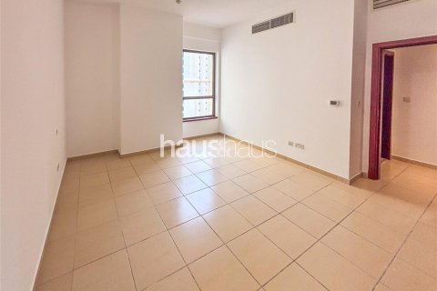 Apartment in Shams, Jumeirah Beach Residence, Dubai 3 bedrooms, 185 sq.m. № 44994 - photo 2