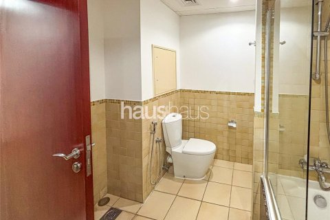 Apartment in Shams, Jumeirah Beach Residence, Dubai 3 bedrooms, 185 sq.m. № 44994 - photo 17