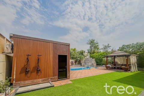 Villa à Legacy, Jumeirah Park, Dubai, 4 chambres, 402.73 m², № 119701 - photo 25