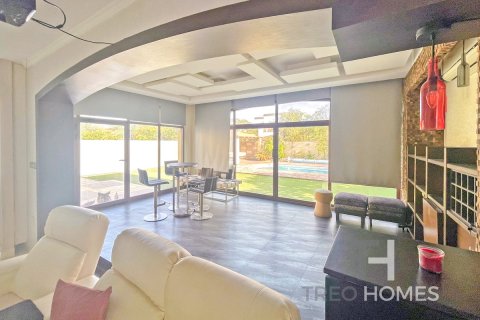 Villa à Legacy, Jumeirah Park, Dubai, 4 chambres, 402.73 m², № 119701 - photo 11