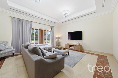 Villa en Arabian Ranches, Dubai, 5 dormitorios, 505.67 m², № 119702 - foto 20