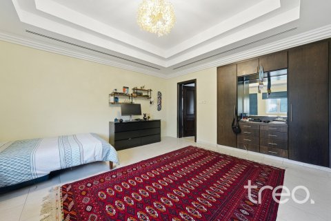 Villa en Arabian Ranches, Dubai, 5 dormitorios, 505.67 m², № 119702 - foto 17