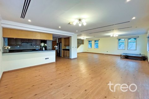 Villa à Regional, Jumeirah Park, Dubai, 4 chambres, 402.73 m², № 119707 - photo 6