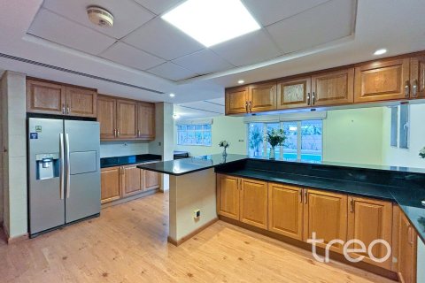 Villa à Regional, Jumeirah Park, Dubai, 4 chambres, 402.73 m², № 119707 - photo 8
