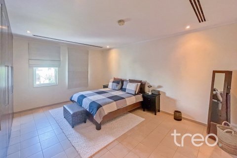 Villa à Regional, Jumeirah Park, Dubai, 4 chambres, 402.73 m², № 119707 - photo 28
