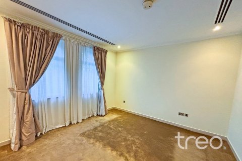 Villa à Regional, Jumeirah Park, Dubai, 4 chambres, 402.73 m², № 119707 - photo 24