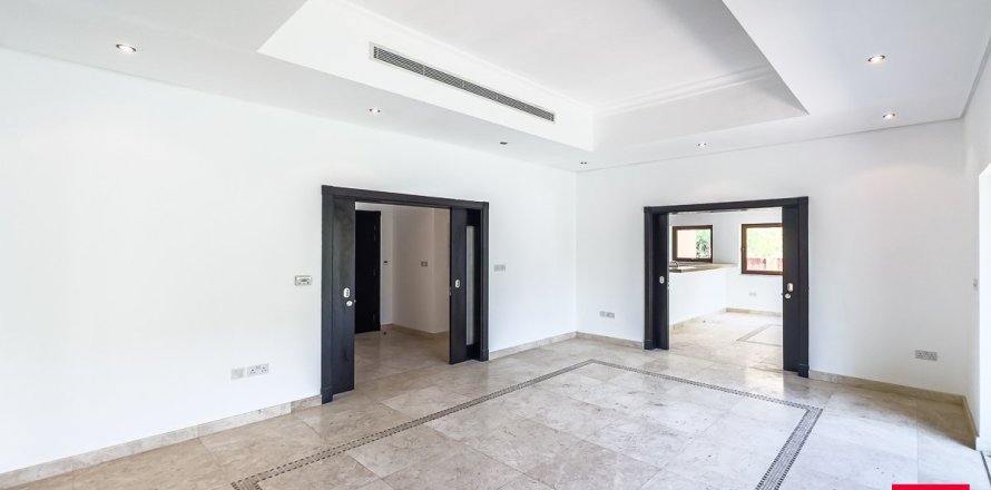 Вилла в Al Furjan, Дубай, 3 спальни, 600м², № 47616