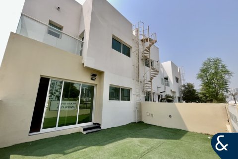 Villa à North Village, Al Furjan, Dubai, 4 chambres, 245 m², № 74630 - photo 6