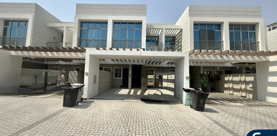 تاون هاوس في Al Furjan, دبي 4 غرف نوم, 302 م² رقم 74632