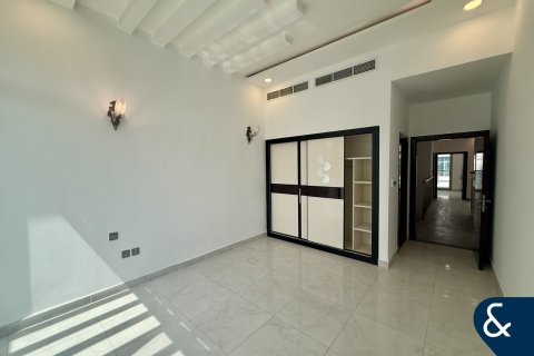 Adosado en Al Furjan, Dubai, 4 dormitorios, 302 m², № 74632 - foto 11