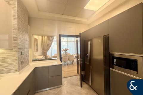 Adosado en Al Furjan, Dubai, 4 dormitorios, 302 m², № 74632 - foto 3