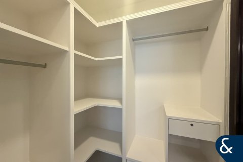 Adosado en Al Furjan, Dubai, 4 dormitorios, 302 m², № 74632 - foto 11